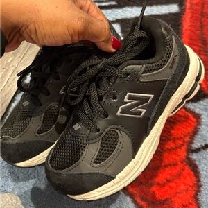 New Balance 2002
 Black Sneakers